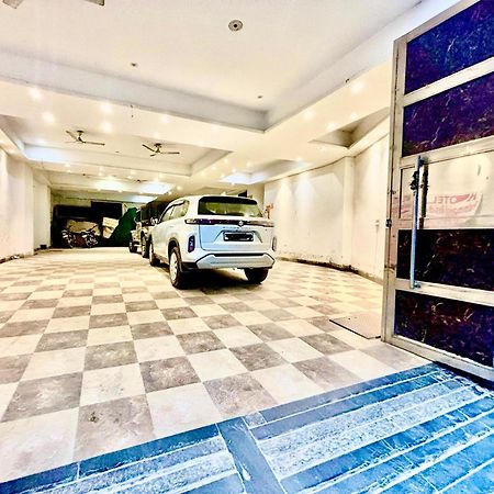Hotel Pushpanjali New Delhi Exterior photo